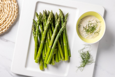 Preparazione Asparagi al vapore - Fase 2 Preparazione Asparagi al vapore - Fase 2