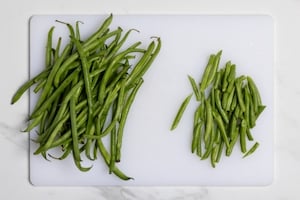 Preparazione Fagiolini con patate al curry - Fase 1