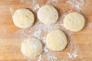 Preparazione Focaccine di patate - Fase 3