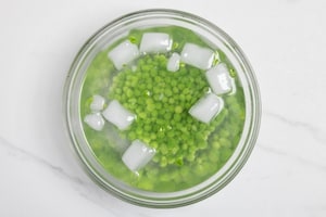 Preparazione Hummus di piselli - Fase 2