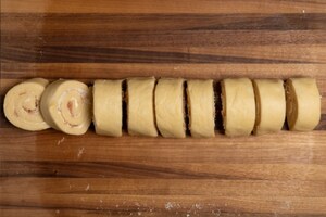 Preparazione Rolls al formaggio - Fase 6