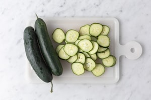 Preparazione Cetrioli sott'aceto - Fase 1