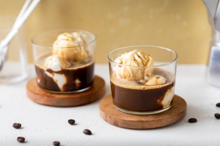 Preparazione Affogato al caffè - Fase 1 Preparazione Affogato al caffè - Fase 1
