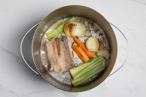 Preparazione Brodo di carne veloce - Fase 2