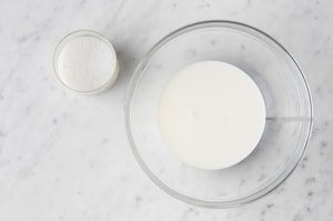 Preparazione Crema di caffè senza panna - Fase 1