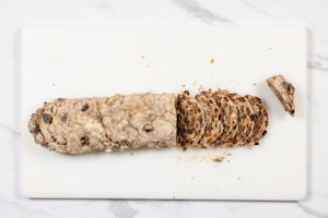 Preparazione Crostini sfiziosi con Philadelphia Vegetale - Fase 1