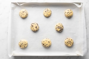 Preparazione Crumbl cookies - Fase 3