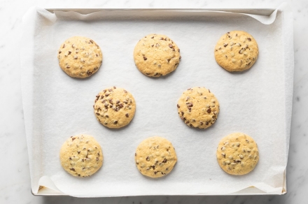 Preparazione Crumbl cookies - Fase 3 Preparazione Crumbl cookies - Fase 3