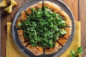 Preparazione Pizza all'ananas - Fase 3