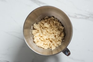 Preparazione Sbriciolata alla crema - Fase 1