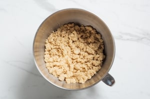 Preparazione Sbriciolata alla crema - Fase 2