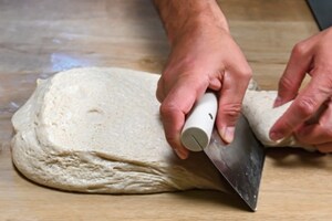 Preparazione Staglio, preforma e lievitazione in ciotola della pizza - Fase 1