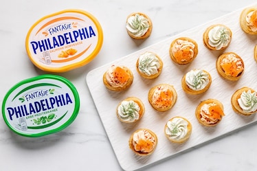 Vol au vent con Philadelphia al Salmone Norvegese e alle Erbe Mediterranee