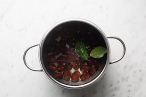 Preparazione Castagne bollite in pentola a pressione - Fase 2