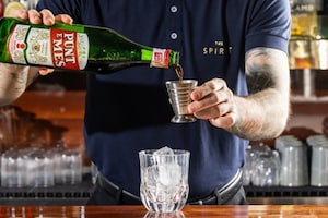 Preparazione Milano Torino cocktail - Fase 1