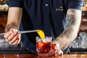 Preparazione Milano Torino cocktail - Fase 3