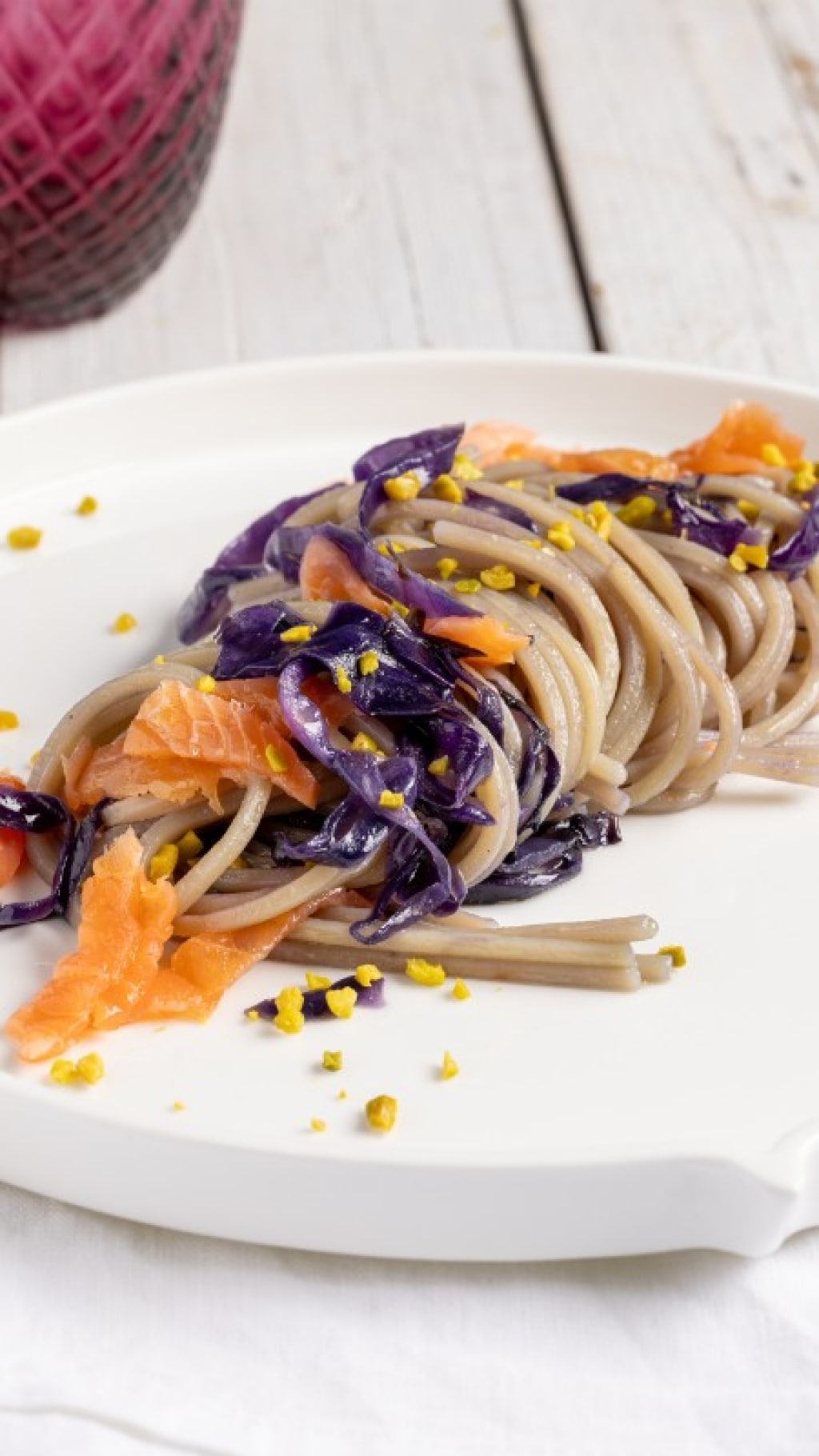Pasta al salmone con due ingredienti