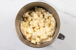 Preparazione Torta semplice di mele - Fase 2