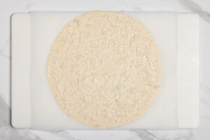 Preparazione Ghirlanda salata di Natale - Fase 1