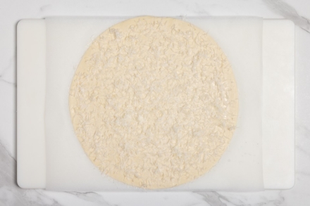 Preparazione Ghirlanda salata di Natale - Fase 1 Preparazione Ghirlanda salata di Natale - Fase 1