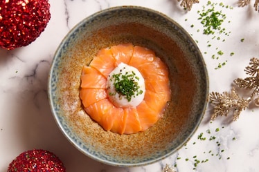 Onsen egg, salmone e patate