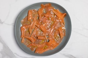 Preparazione Salmone affumicato marinato - Fase 1