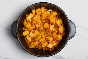 Preparazione Spezzatino di manzo con patate e piselli  - Fase 2