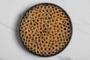 Preparazione Timballo di rigatoni - Fase 4