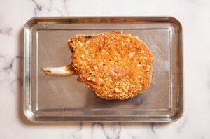 Preparazione Cotoletta di maiale, purè e aceto balsamico - Fase 3