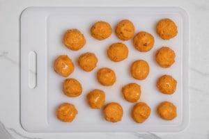 Preparazione Polpette di patate dolci con il kimchi - Fase 3