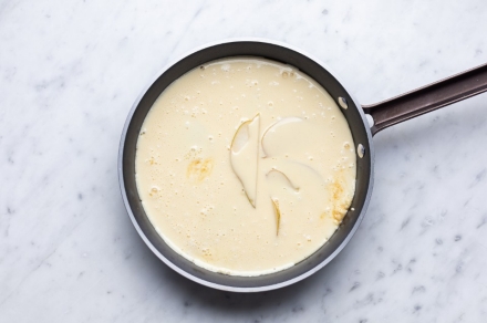 Preparazione Pancake tarte tatin - Fase 3 Preparazione Pancake tarte tatin - Fase 3