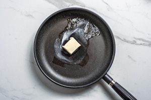 Preparazione Pasta burro e acciughe - Fase 1