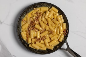 Preparazione Rigatoni alla carbonara - Fase 4