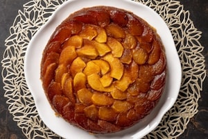 Preparazione Torta di mele rovesciata - Fase 7