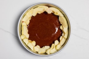 Preparazione Torta di mele rovesciata - Fase 2