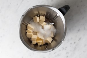 Preparazione Tortino con il cuore morbido con il Bimby - Fase 3