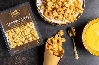Cappelletti fritti con zabaione al parmigiano