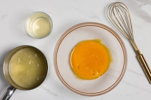 Preparazione Cappelletti fritti con zabaione al parmigiano - Fase 1