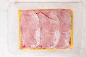 Preparazione Rotolo di frittata con Philadelphia - Fase 2