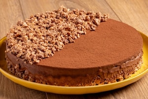 Preparazione Torta fredda al cioccolato con biscotti Oro Saiwa - Fase 5