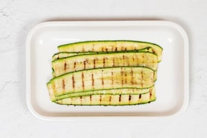 Preparazione Torta salata al salmone e Philadelphia - Fase 1