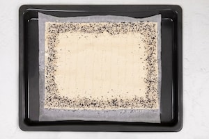 Preparazione Torta salata al salmone e Philadelphia - Fase 1