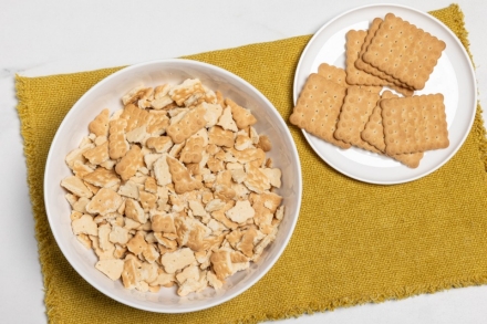 Preparazione Cheesecake classica con Oro Saiwa - Fase 1 Preparazione Cheesecake classica con Oro Saiwa - Fase 1