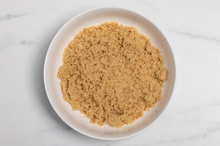 Preparazione Cheesecake classica con Oro Saiwa - Fase 2 Preparazione Cheesecake classica con Oro Saiwa - Fase 2