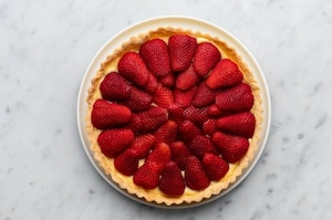 Preparazione Crostata crema e fragole - Fase 5