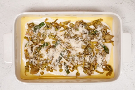 Preparazione Lasagne con asparagi e carciofi - Fase 3 Preparazione Lasagne con asparagi e carciofi - Fase 3