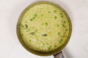 Preparazione Risotto asparagi e piselli - Fase 4