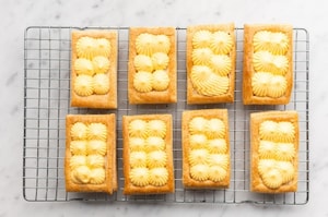 Preparazione Sfoglie dolci alle fragole - Fase 4