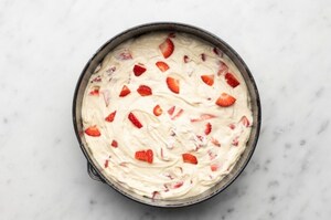 Preparazione Torta alle fragole - Fase 3