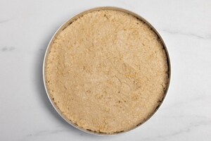 Preparazione Torta latte e biscotti - Fase 3